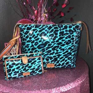 Consuela Downtown Crossbody / Wallet